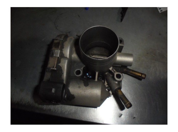 Recambio de caja mariposa para volkswagen polo berlina (6n2) 1.4 referencia OEM IAM 030133062C 0280750095 030133062C