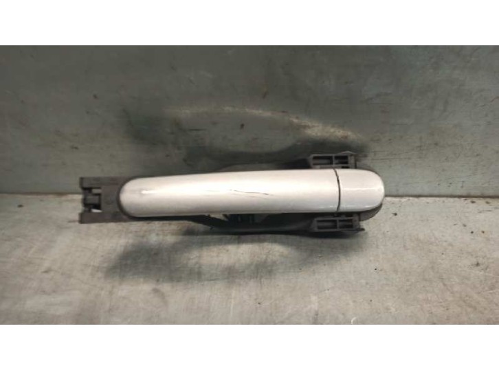 Recambio de maneta exterior trasera izquierda para skoda superb (3u4) 1.9 tdi referencia OEM IAM 8Y0837886  