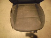 Recambio de asiento delantero derecho para skoda superb (3v3) active referencia OEM IAM TELA NEGRA 5 PUERTAS