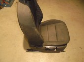 Recambio de asiento delantero derecho para skoda superb (3v3) active referencia OEM IAM  TELA NEGRA 5 PUERTAS