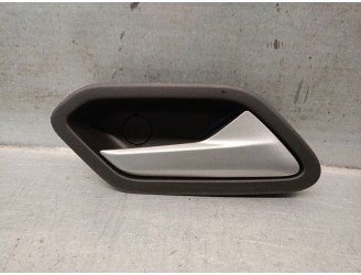 Recambio de maneta interior trasera derecha para dacia sandero iii 1.0 tce 90 referencia OEM IAM 826727800R 