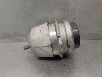 Recambio de soporte motor izquierdo para porsche cayenne (typ 92aa) 3.0 v6 tdi cat referencia OEM IAM 7P6199131D 