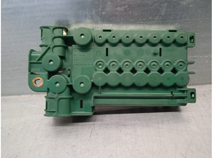 Recambio de caja reles / fusibles para bmw x5 (e53) 3.0 24v turbodiesel cat referencia OEM IAM 8387543 8387541 