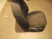 Recambio de asiento delantero derecho para skoda superb (3v3) active referencia OEM IAM TELA NEGRA 5 PUERTAS