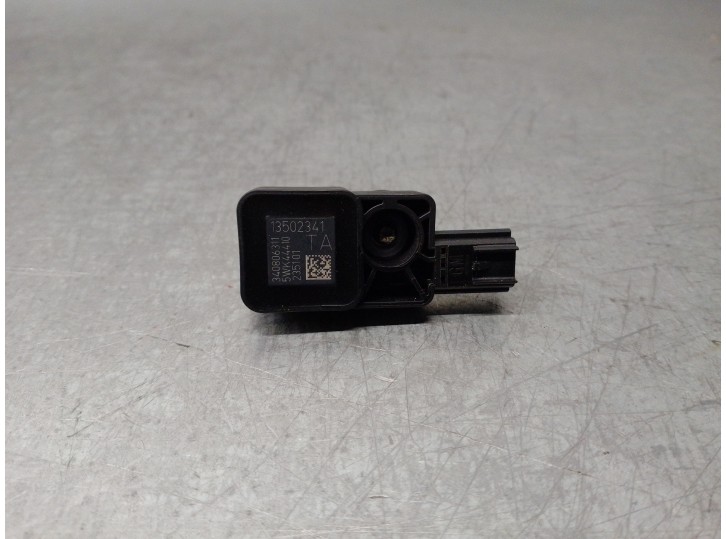 Recambio de sensor impacto para opel insignia a (g09) 2.0 cdti 4x4 (68) referencia OEM IAM 13502341 5WK44410 GM