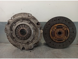 Recambio de kit embrague para ssangyong musso 2.9 tdi grand lux referencia OEM IAM 3010005221  