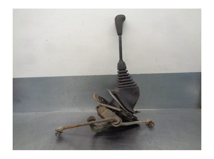 Recambio de palanca cambio para nissan vanette (c 220) 2.0 diesel referencia OEM IAM 3410111C10  