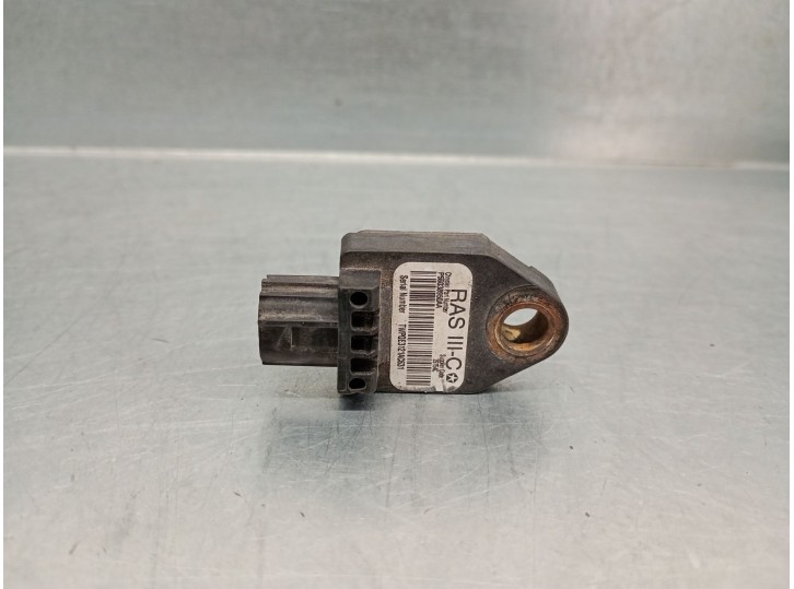 Replacement impact sensor for Lancia Voyager MPV (404_) 2.8 CRD (RT, 53) OEM IAM reference P56038950AA 