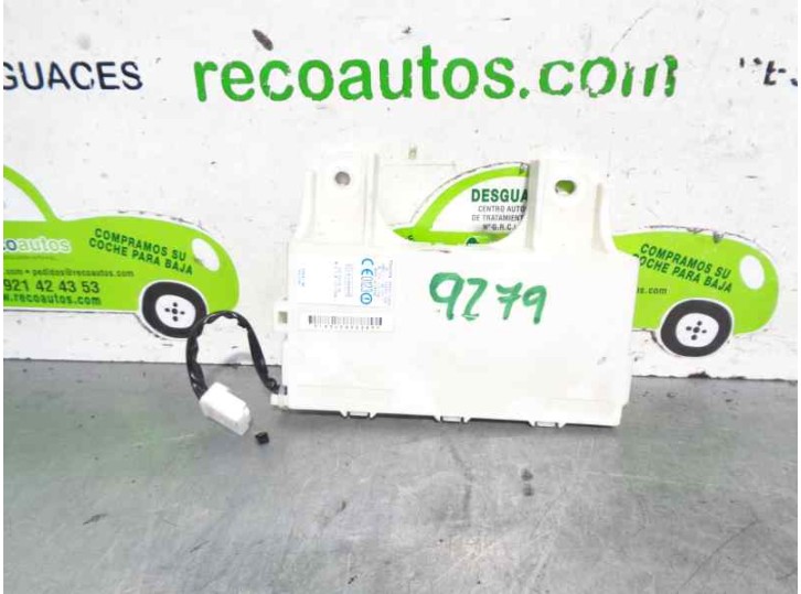 Recambio de modulo electronico para lexus ls430 (ucf30) básico referencia OEM IAM 8999250020  