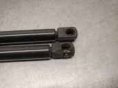 Replacement boot / tailgate dampers for Seat Toledo I (1L2) 1.9 TDI OEM IAM reference 1L0827550 