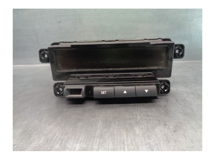 Recambio de pantalla multifuncion para kia cee´d concept referencia OEM IAM 957101H700  