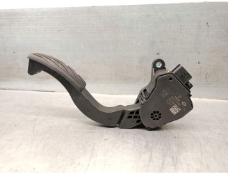 Recambio de potenciometro pedal para dacia sandero iii 1.0 tce 90 referencia OEM IAM 180100912R 180100912R 
