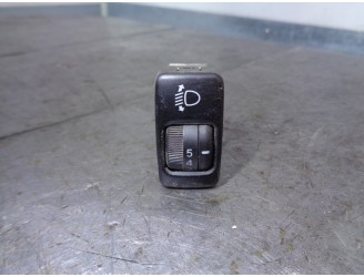 Recambio de mando luces salpicadero para toyota hilux (kun) 2.5 turbodiesel referencia OEM IAM 8415233030 KOITO