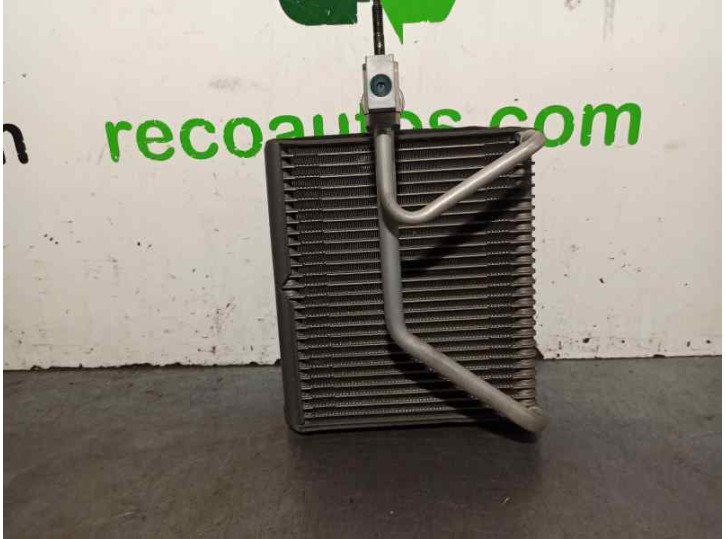 Recambio de evaporador aire acondicionado para ssangyong kyron 2.0 referencia OEM IAM 42530350  