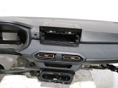 Recambio de salpicadero para dacia sandero iii 1.0 tce 90 referencia OEM IAM 681004609R 681004609R 