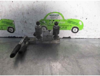 Recambio de rampa inyectora para alfa romeo 146 1.6 luxe referencia OEM IAM 17109450  