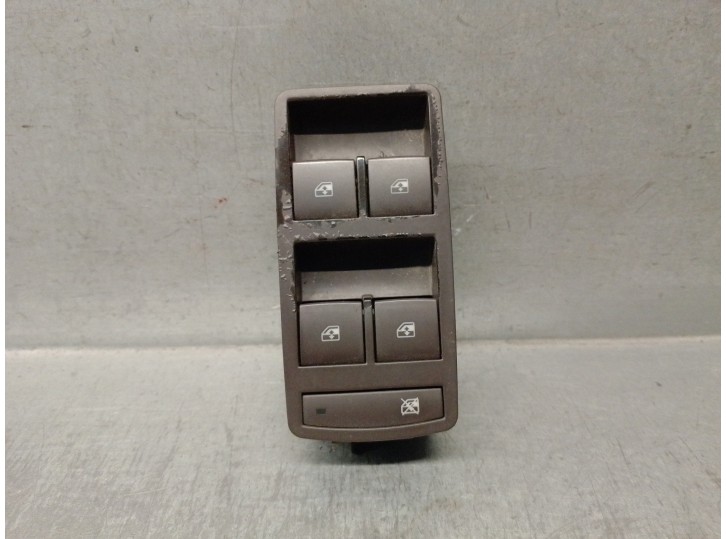 Recambio de mando elevalunas delantero izquierdo para opel insignia a (g09) 2.0 cdti 4x4 (68) referencia OEM IAM 13305012 