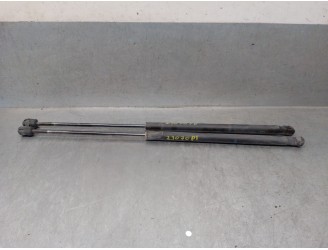 Recambio de amortiguadores maletero / porton para mazda 3 (bk) 1.6 (bk14) referencia OEM IAM BP4K63620C BP4K63620C 