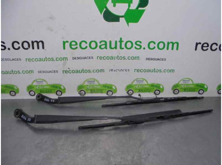 Recambio de brazo limpia delantero derecho para cadillac srx 3.6 v6 cat referencia OEM IAM 24023384  