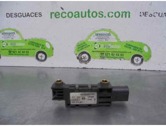 Recambio de sensor airbag para audi a4 avant (8e5) 2.5 v6 24v tdi referencia OEM IAM 8E09596451 