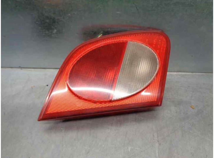 Recambio de piloto trasero izquierdo para mercedes-benz clase e (w210) berlina 320 (210.065) referencia OEM IAM A2108200964 DE P