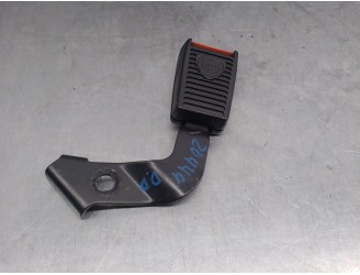Recambio de enganche cinturon para lancia y10 1.1 cat referencia OEM IAM 151263080 DELANTERO DERECHO 3 PUERTAS