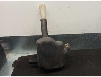 Recambio de deposito limpia para peugeot expert kombi 2.0 hdi referencia OEM IAM 1461945080  