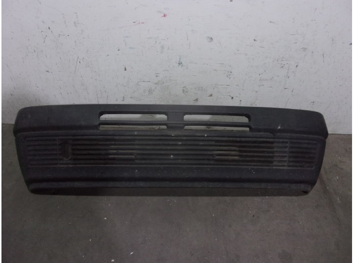 Recambio de paragolpes delantero para lancia y10 1.1 cat referencia OEM IAM 7715860 NEGRO TEXTURADO 