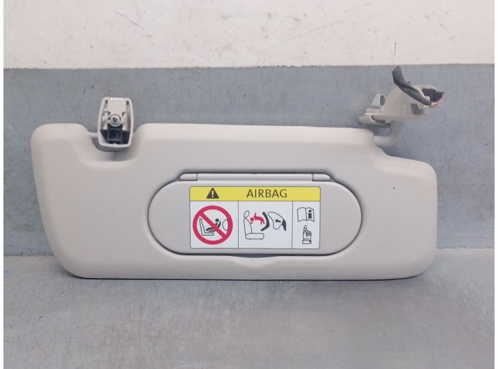 Replacement right sun visor for Mini Mini Countryman (F60) Cooper OEM IAM reference 51167424696 51167424696 