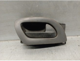 Replacement front right interior door handle for Fiat Scudo Combi (272) 2.0 JTDm OEM IAM reference 9467414064 5 DOORS