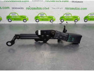 REAR RIGHT SEATBELT BUCKLE D011802 