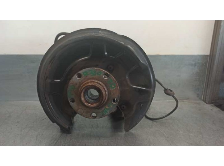 Recambio de mangueta trasera derecha para audi a4 avant (8e5) 1.8 20v referencia OEM IAM 8E0615612K  