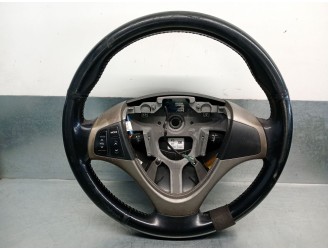 Recambio de volante para hyundai i30 1.6 crdi cat referencia OEM IAM 561102L070G2 561102L070G2 