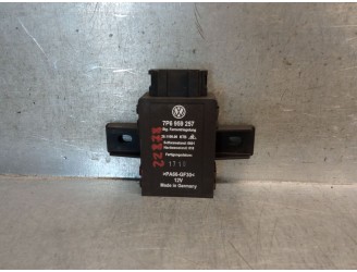 Recambio de modulo electronico para volkswagen touareg (7p5, 7p6) 3.0 v6 tdi referencia OEM IAM 7P6959257 26110000 