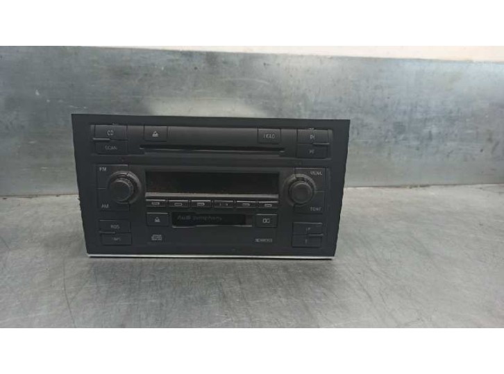 Recambio de sistema audio / radio cd para audi a4 avant (8e5) 1.8 20v referencia OEM IAM 8E0035195M 