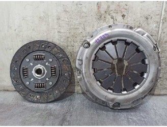 Recambio de kit embrague para chevrolet aveo 1.2 cat referencia OEM IAM 319018910 119016310 LUK