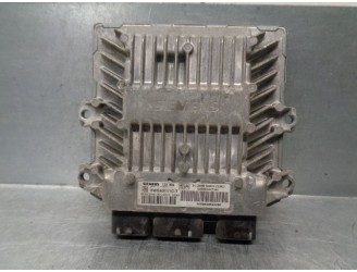 Recambio de centralita motor uce para citroën c2 1.4 hdi referencia OEM IAM 9653447380 5WS40111CT SIEMENS