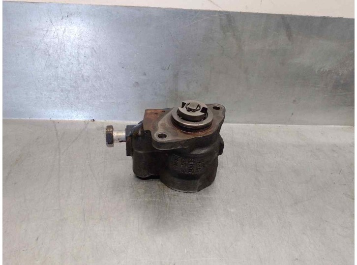 Recambio de bomba servodireccion para iveco 30 8 1 2.5 referencia OEM IAM 7673955727 4144977 ZF