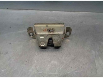 Replacement trunk / tailgate latch for Citroën C1 1.0 CAT (384F) OEM IAM reference 693500H010 