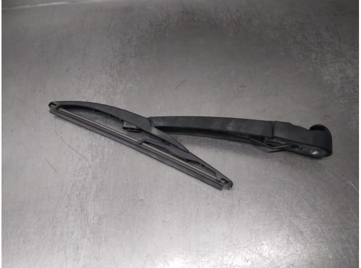 Recambio de brazo limpia trasero para smart coupe 1.0 cat referencia OEM IAM A4518200044 80016967 VALEO