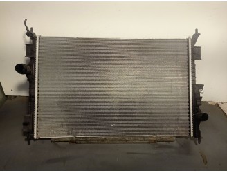 Recambio de radiador agua para peugeot 308 iii (fb_, fh_, fp_, f3_, fm_) bluehdi 130 (fbyhzl, fbyhzt) referencia OEM IAM P967574