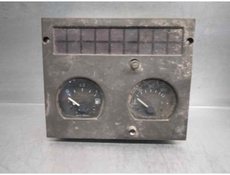 Recambio de cuadro instrumentos para iveco 30 8 1 2.5 referencia OEM IAM 6035070070  