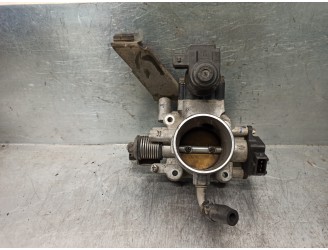 Recambio de caja mariposa para kia shuma ii 1.6 ls 4 berlina referencia OEM IAM 0K30E13640 