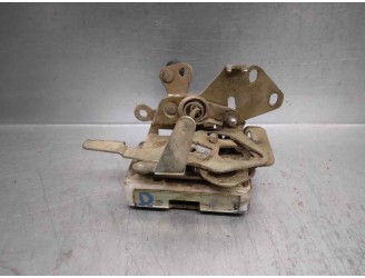 Recambio de cerradura puerta trasera derecha para iveco 30 8 1 2.5 referencia OEM IAM 93924753 CORREDERA 5 PUERTAS