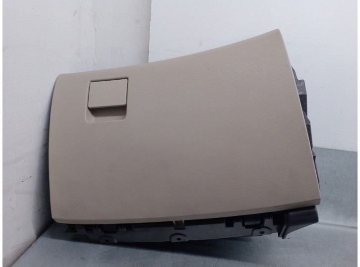 Recambio de guantera para opel insignia a (g09) 2.0 cdti 4x4 (68) referencia OEM IAM 13308551  