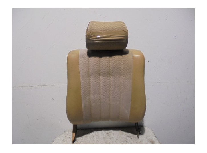 Recambio de asiento delantero derecho para mercedes-benz clase e (w123) berlina+coupe 2.0 referencia OEM IAM CUERO Y TELA MARRO