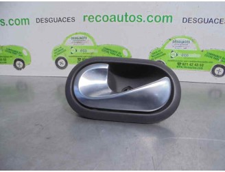 Recambio de maneta interior trasera izquierda para renault scenic ii grand luxe privilege referencia OEM IAM 8200028487  