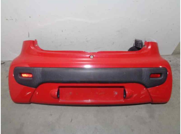 Recambio de paragolpes trasero para citroën c1 1.0 cat (384f) referencia OEM IAM 7013AF ROJO 5 PUERTAS
