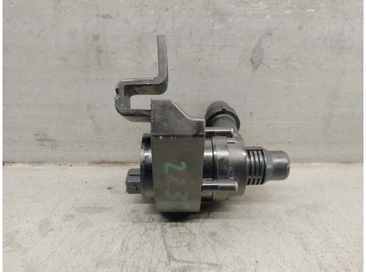 Recambio de bomba agua para bmw 5 (e60) 525 i referencia OEM IAM 64116988960 64116988960 390007 NRF