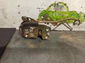 Recambio de cerradura puerta delantera derecha para ssangyong korando 2.9 diesel referencia OEM IAM 7120206000  3 PUERTAS